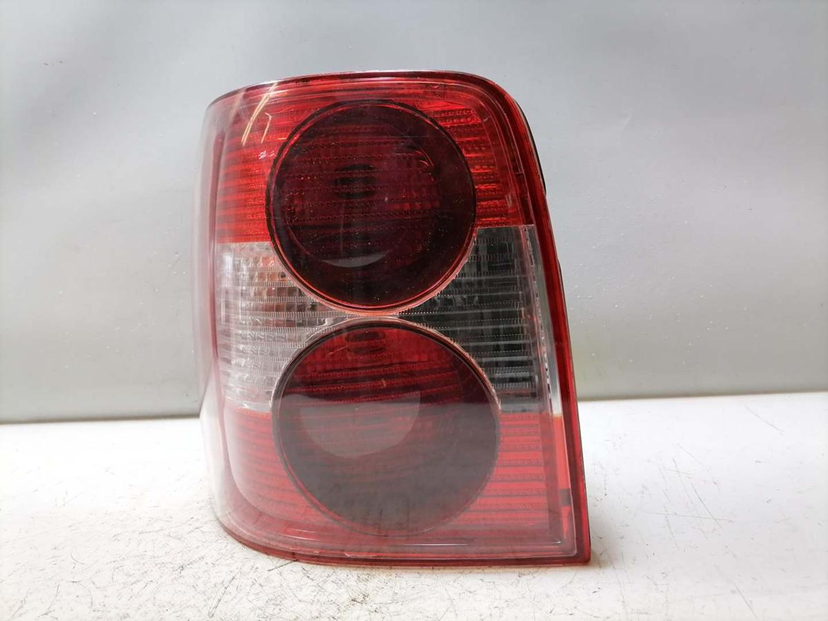 VW Passat 3BG original R&uuml;cklicht R&uuml;ckleuchte Schlussleuchte links Kombi Bj.2002